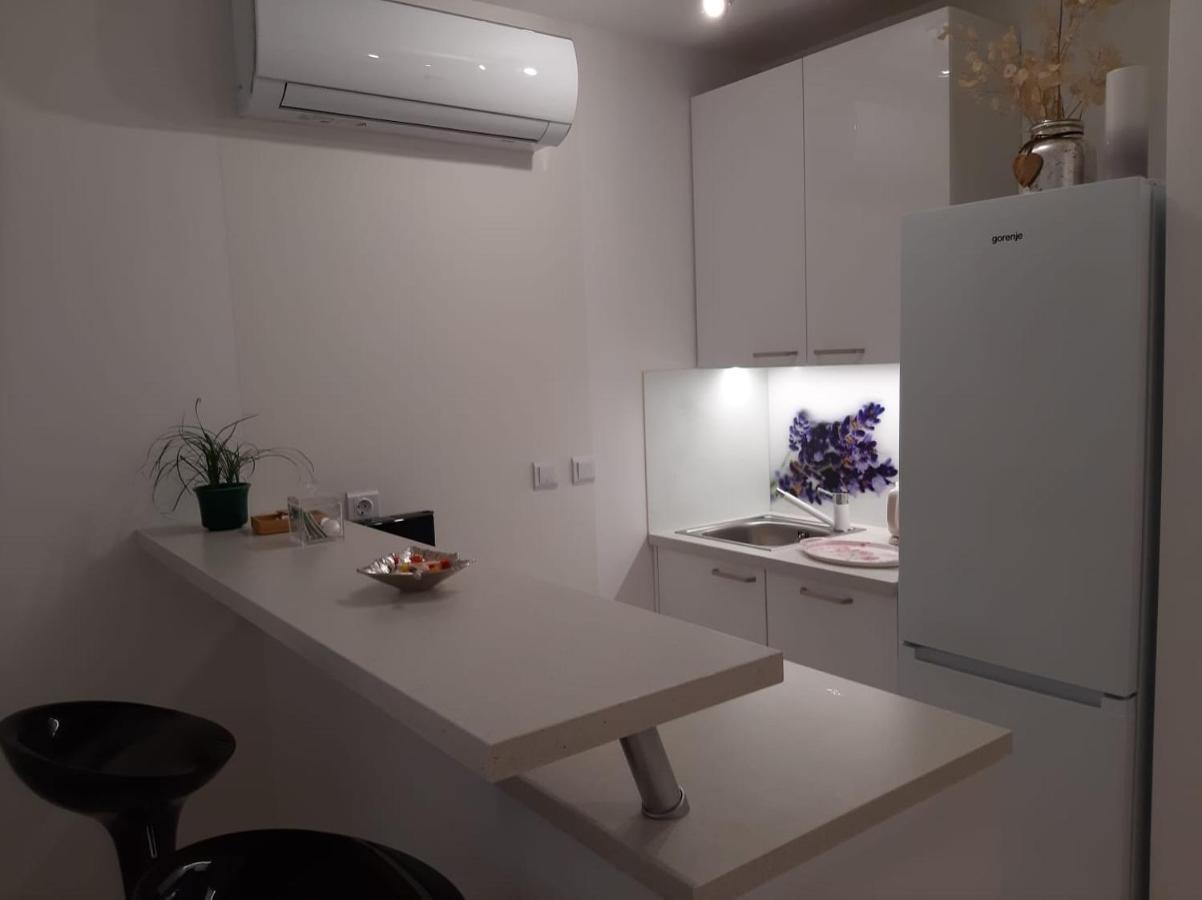 Apartman Sky Póla Kültér fotó