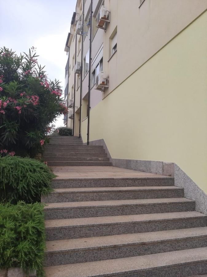 Apartman Sky Póla Kültér fotó